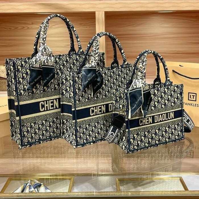 Sac fourre-tout, sac de classe pour femmes de grande capacité de haute qualité, sac de banlieue polyvalent pour femmes de style printanier, sac en toile à main - Image 4