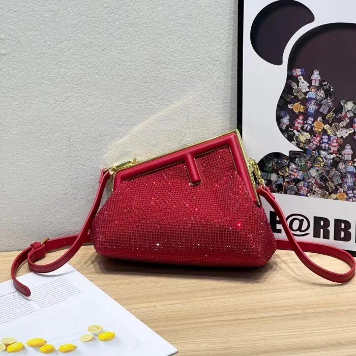 Sac incrusté de diamants, nouvelle version coréenne pour femme du sac à clip rétro de la mode, tenant une étoile de la tendance à une épaule avec la même apparence, sac pour femme - Image 3