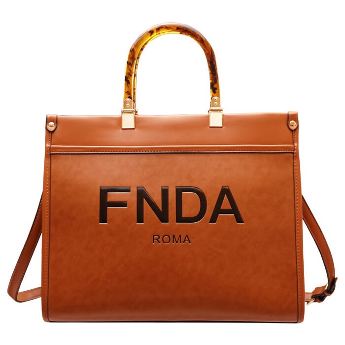 Le nouveau sac fourre-tout de banlieue à texture haut de gamme à la mode et de grande capacité est à la mode et polyvalent, et le grand sac se porte sur une épaule pour les femmes - Image 5