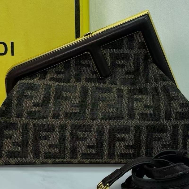 Étoile avec la même main embrayage premier clip sac 2024 sac nuage en cuir décontracté F lock sac à bandoulière sac pour femmes