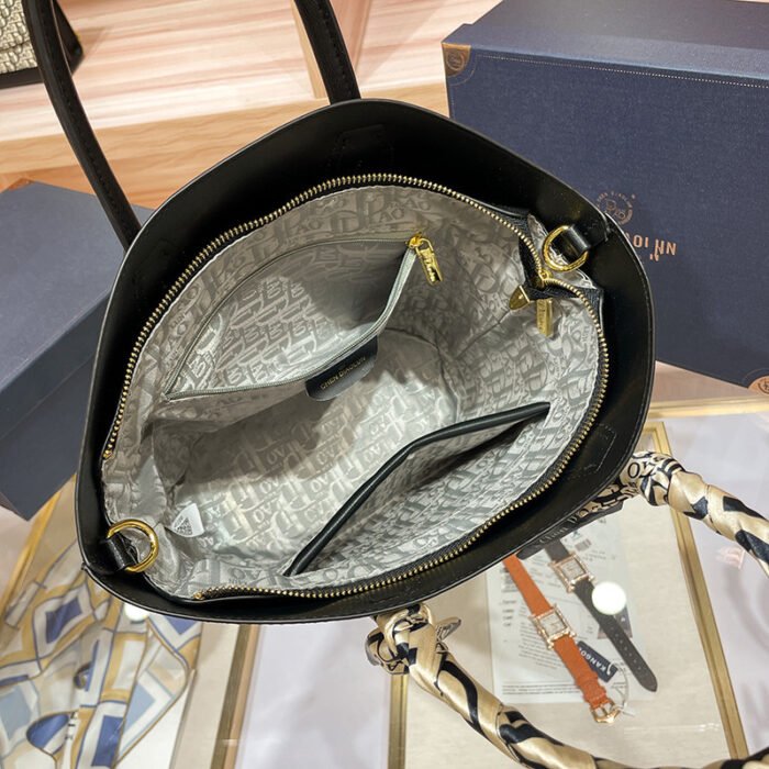 D maison broderie mode grande capacité sac fourre-tout sac femme 2025 nouveau sac shopping polyvalent épaule sac fourre-tout à bandoulière - Image 4